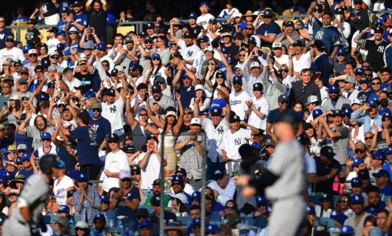 Baseball-Yankees and Dodgers giving MLB dream World Series matchup