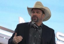 Country singer Garth Brooks accused of rape in lawsuit from hair-and-makeup artist