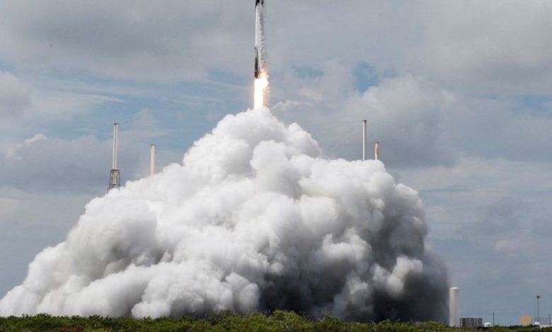 FAA authorizes Oct 7 flight for SpaceX Falcon 9 vehicle