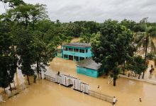 Floods in Bangladesh leave five dead, thousands stranded