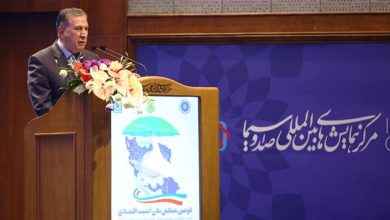 President of Iran’s Chamber of Commerce, Industries, Mines, and Agriculture (ICCIMA) Samad Hassanzadeh, highlighted the significant responsibilities shouldered by both Iran’s government and private sector during what he described as a “historic moment” for the country.