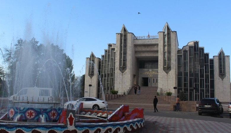 Landscaping works around Bishkek's Wedding Palace finish