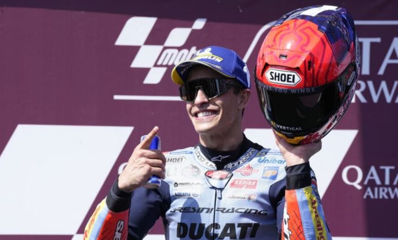 Marquez wins Australian MotoGP after intense battle with Martin