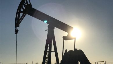 Middle East conflict lifts oil prices despite large US crude build