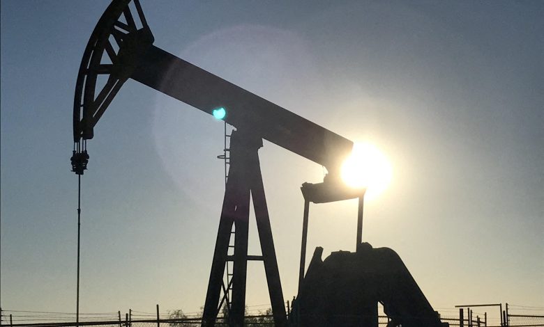 Middle East conflict lifts oil prices despite large US crude build