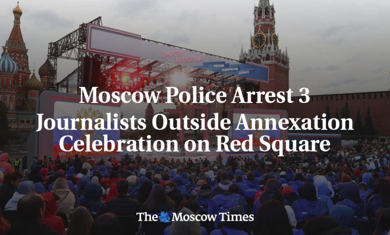 Moscow Police Arrest 3 Journalists Outside Annexation Celebration on Red Square