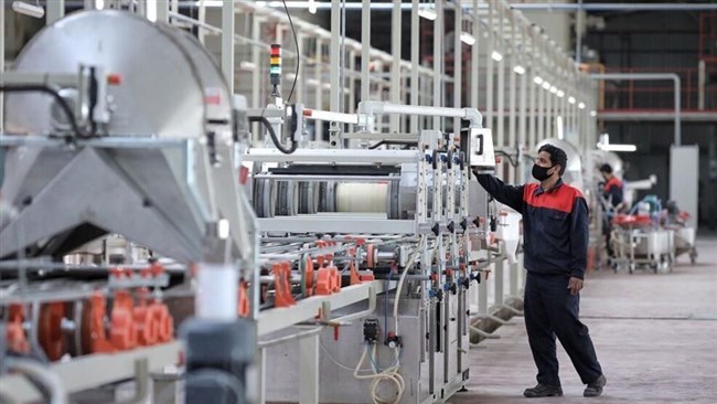 Iran’s gross domestic product (GDP) grew by 4.6% in the first quarter of the Iranian calendar year (March 21 – June 21), according to a recent report by the Statistical Center of Iran (SCI).