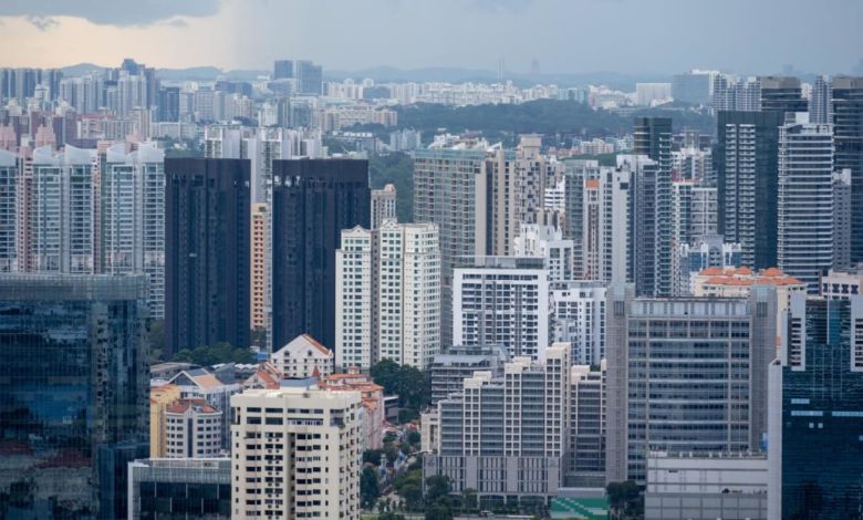 Private home prices fall 1.1% in third quarter, first dip in a year; HDB prices rise