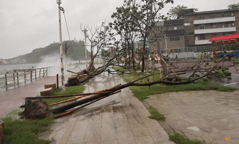 Taiwan girds for weakening Typhoon Krathon, shuts down for second day