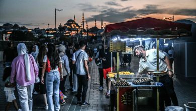 Türkiye's annual inflation falls to 49.4% in September