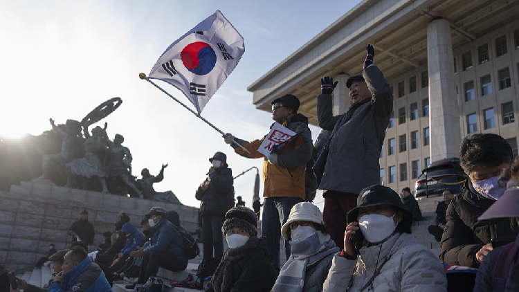 Live: Views of Seoul as political turmoil continues in South Korea