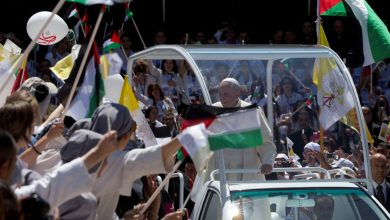 Francis' last wish turns popemobile into clinic for Gaza children