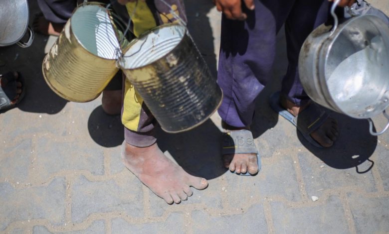 Leading aid group shuts Gaza soup kitchens amid Israeli blockade