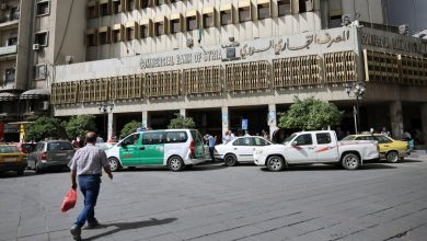 'Syria may be weeks away from descending into full-blown civil war'