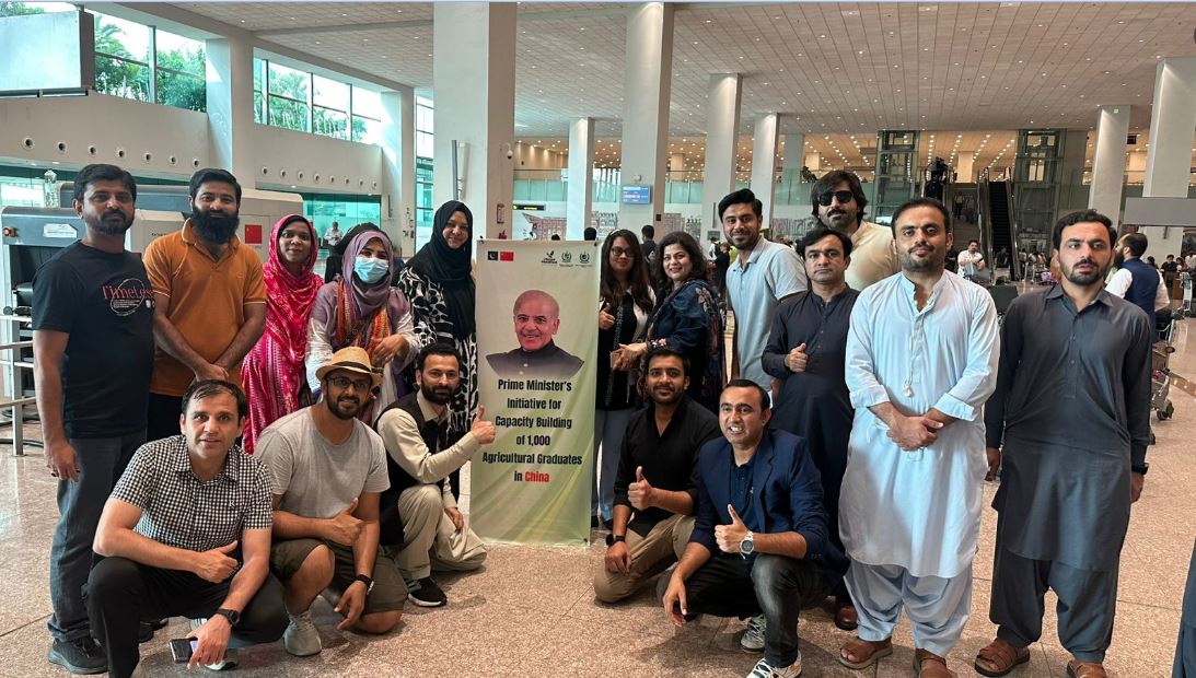 Agriculture graduates of Prime Minister initiative for capacity building reach Pakistan from China NSN Asia 2025