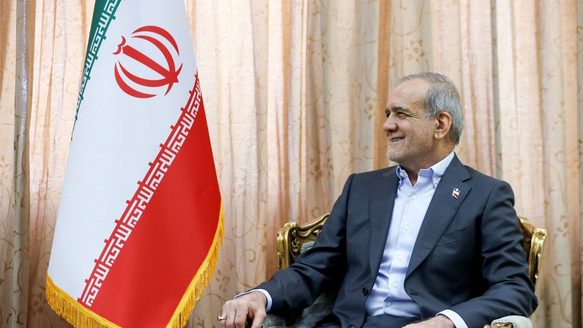 Iran suggests Trump-Pezeshkian signing for potential US deal