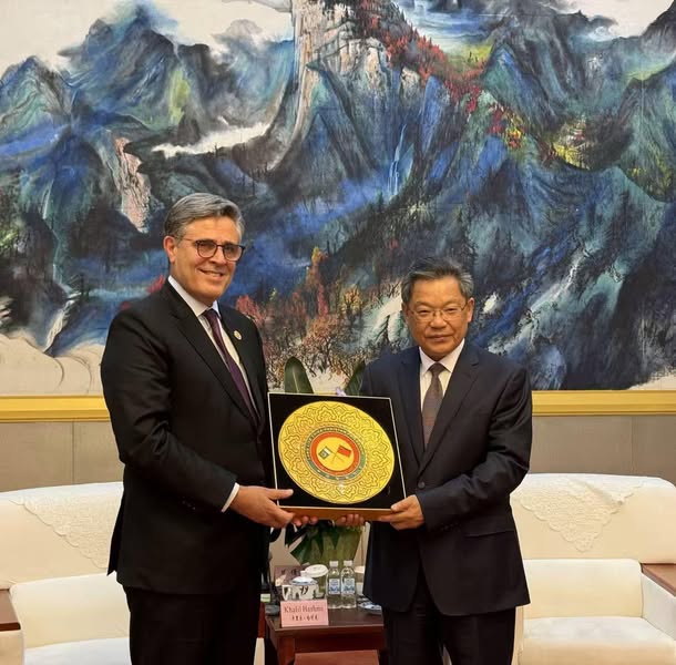 Ambassador Khalil Hashmi held a...