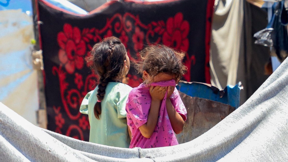 At least two Palestinians killed in new Israeli strikes on Gaza
