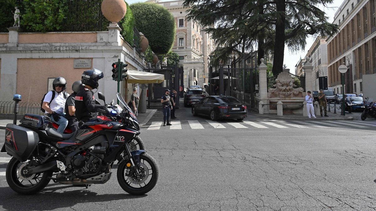 Expectations low as Lebanon, Israel resume talks in Rome