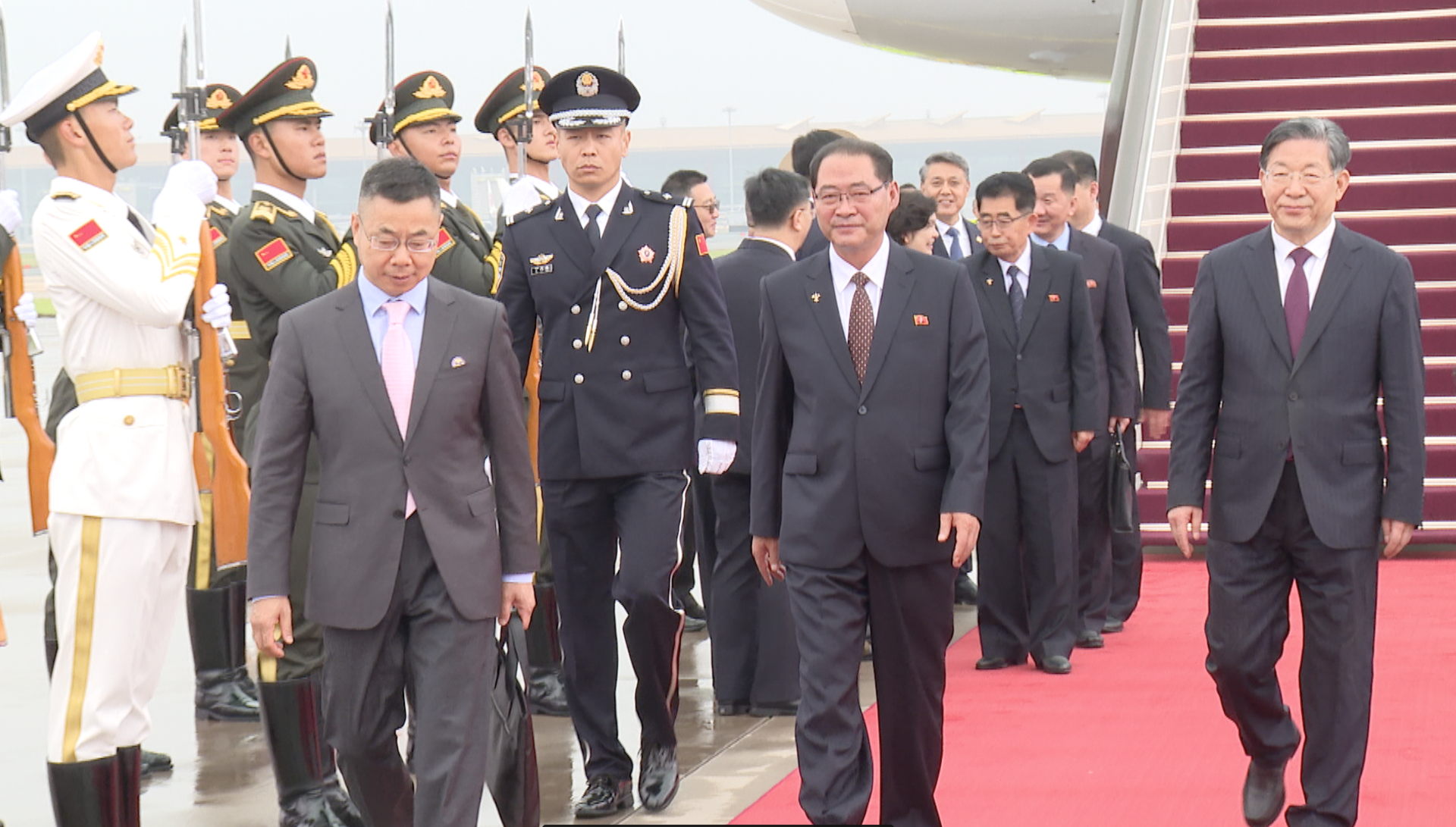 Premier of DPRK cabinet Pak Thae Song arrives in Beijing