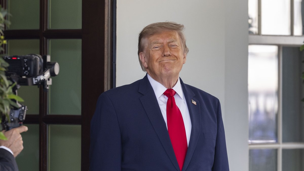 Trump backs away from threat to charge Strait of Hormuz tolls