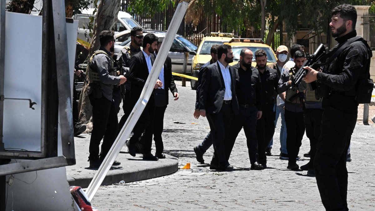 Twin blasts rock Damascus during French President Macron's visit
