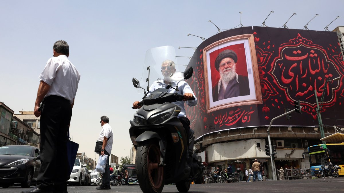 US-Iran talks mark progress, to continue after Khamenei funeral