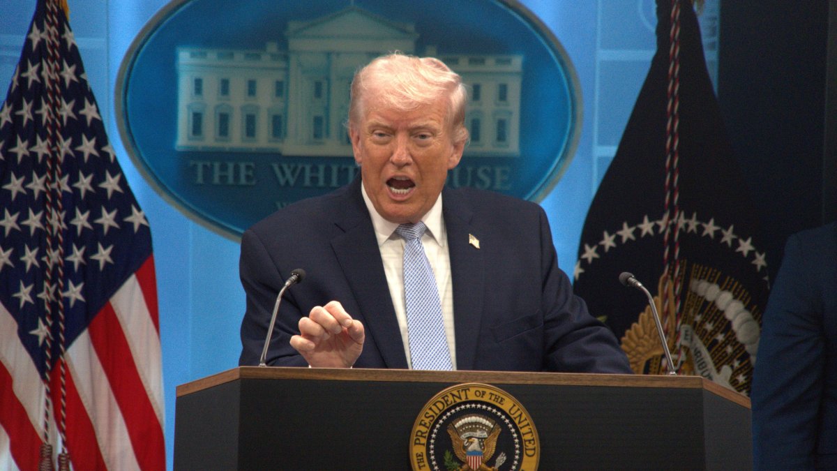 US widens assault on Iran with strikes on bridges, key port tower