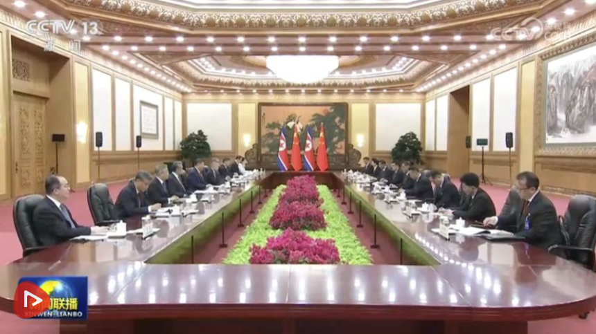 习近平会见朝鲜内阁总理朴泰成