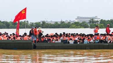 风雨同舟 人民至上