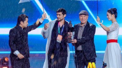 Bilal Lashari accepts the Special Jury Award for The Legend of Maula Jatt at the 7th Jackie Chan International Action Film Week in Harbin, China
