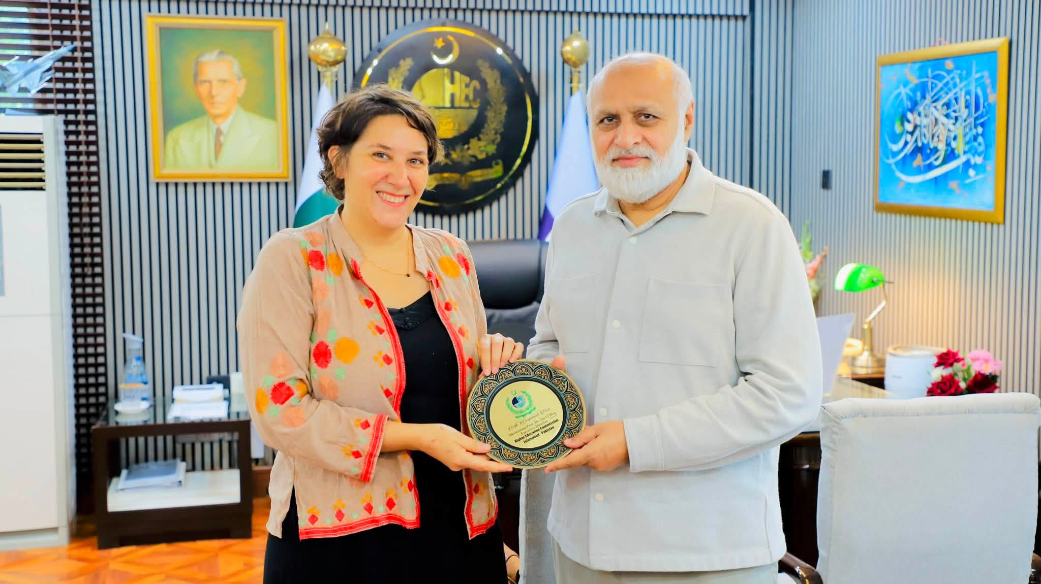 HEC Chairman Prof. Dr. Niaz Ahmad Akhtar praises French Scientific & Higher Education Attachée Sabine Vermillard for strengthening Pakistan–France cooperation in higher education, research and student mobility during farewell meeting in Islamabad.