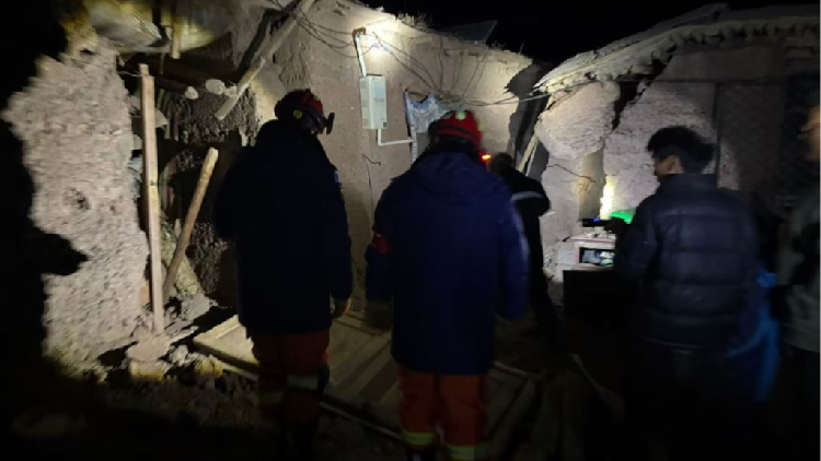 16 killed after M7.0 quake hits China's Xizang, rescue underway